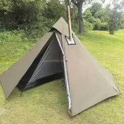 Produktbild: 1 Personen Ultraleicht Hot Tent Mit Stove Jack Tipi Zelt Outdoor Camping Firstzelte für Zeltofen Holzofen 4 Jahreszeiten Die Jagd Trekking Pyramidenzelt (Grün)