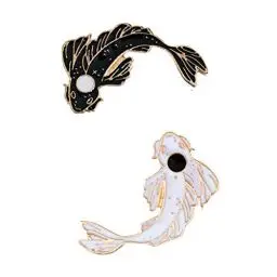 Produktbild: 2ST / Set Nette Fisch-Emaille Revers Pin Set Cartoon Koi Brosche Abzeichen Für Kleidung Taschen Rucksäcke Schwarz Weiß Farbe