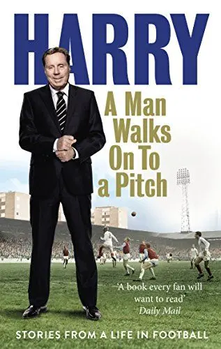 Produktbild: A Man Walks On To a Pitch: Stories from a Life in Football
