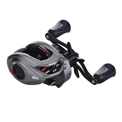 Produktbild: Abu Garcia MAX Low Profile Rolle - Baitcaster Angelrolle für Raubfischangeln - Hecht, Barsch, Zander, Grey/Red, 41