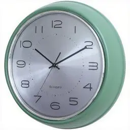 Produktbild: Accqura Retro Wanduhr 30 cm, Metallzifferblatt & gewölbtes Glas, Leiser Quarzuhrwerk, Mid-Century Vintage Design für Küche, Wohnzimmer, Schlafzimmer (Graugrün)