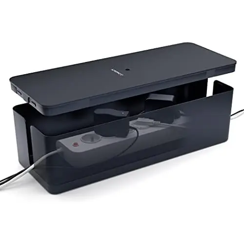 Produktbild: ACROPAQ Kabelbox - ganz einfach Kabel verstecken und Steckdosen verstecken, Medium (32 x 13,2 x 12,7 cm), Wasserfest, rutschfest, Kabelmanagement ohne Kabelsalat mehr - Schwarz/Medium