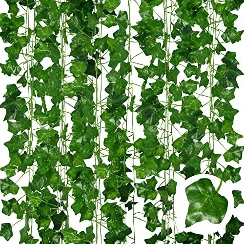 Produktbild: ADORAMOUR Künstliche Efeu Girlanden - 6er Pack, 210cm Länge - Gefälschte Reben für Zimmer und Garten Wand Dekoration für Innen Außen, Grüne Blätter Plastik, Hängende Pflanzen für Grünpflanzen Deko