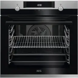Produktbild: AEG BEE43502BM Einbau-Backofen / Serie 6000 mit Ringheißluft: gleichmäßige Garergebnisse auf 3 Ebenen / Reinigung mit Wasserdampf / A+ / Elektronikuhr mit Timerfunktion / Edelstahl mit Antifingerprint