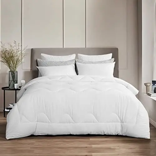 Produktbild: Aisbo Bettdecke 200x200cm Ganzjahresdecke für Bett - Steppdecke Decke 200x200 Mikrofaser Weiche Zudecke Oberbett Atmungsaktive Schlafdecke 300gsm, All Season Duvet
