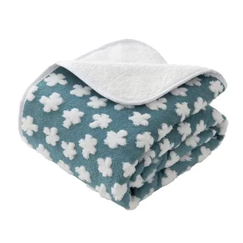 Produktbild: Amarrirose wasserdichte Hundedecke - 80x100cm Maschinenwaschbar, Kuschelig weiche Couchdecke mit Komfortpolsterung, 3D Texturwolken, Katzendecke Warm und Weich, Blau Grau