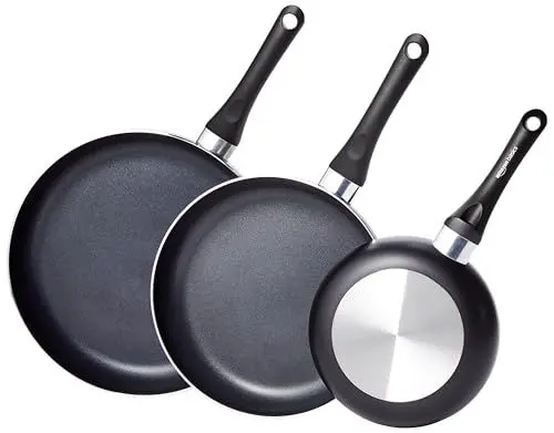 Produktbild: Amazon Basics 3-teiliges Bratpfannen-Set mit Antihaftbeschichtung, Größen: 20 cm, 25 cm und 30 cm, Schwarz