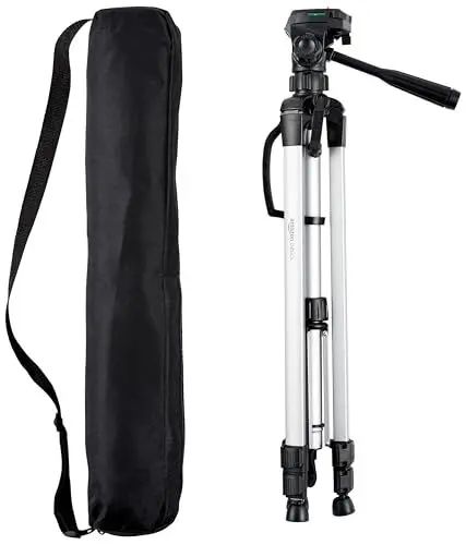 Produktbild: Amazon Basics - Leichtes Kamera-, DSLR- und Fernglasstativ mit Tasche, 1.52 m, Schwarz