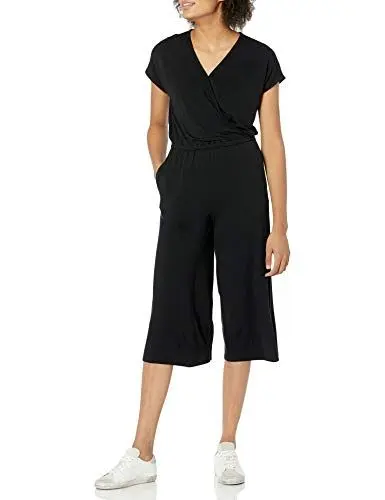 Produktbild: Amazon Essentials Damen Kurzärmeliger Surplice-Jumpsuit, Verkürzt, mit Weitem Bein, Schwarz, XL