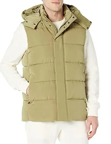 Produktbild: Amazon Essentials Herren Wasserabweisende Daunenweste aus recyceltem Polyester mit Kapuze in lockerer Passform (zuvor Amazon Aware), Salbeigrün, M