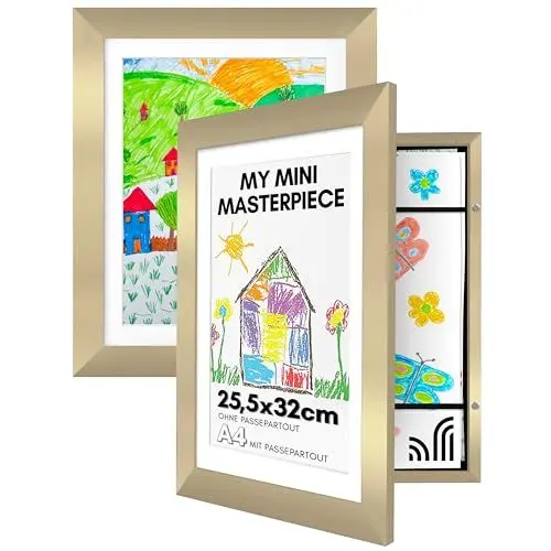 Produktbild: Americanflat A4 Bilderrahmen für Kinderzeichnungen - Gold - Zeigt 22x28 mit Matte & 25x32 ohne Matte - Verbundholz mit Bruchsicherem Glas - Horizontale & Vertikale Versionen - 2St