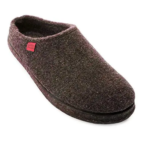 Produktbild: Andrés Machado - Hausschuhe für Damen für Winter – Unisex Slipper für drinnen und draußen - AM001 – Pantoffeln aus Filz mit Rutschfester Gummisohle – Braun, EU 33