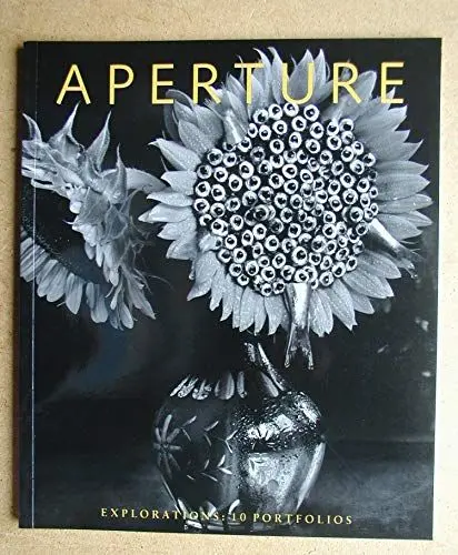 Produktbild: Aperture: Explorations : 10 Portfolios (Aperture 130)