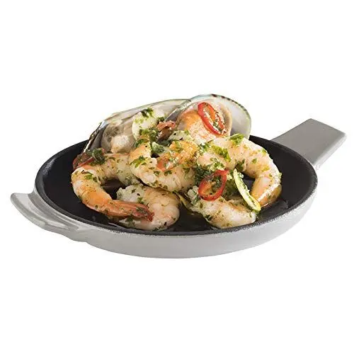 Produktbild: APS Servierpfännchen „Cast Iron“ - Mini Gusseisen-Pfanne emailliert, Ø 13 cm, Höhe: 2 cm, stapelbar, Backofen geeignet, Schale, Grau