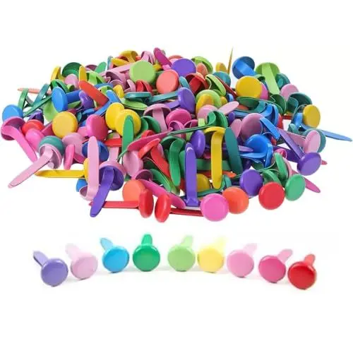 Produktbild: Arcjunys Musterbeutelklammern Musterklammern Rundkopfklammern Bunte Mini Brads Musterbeutelklammer Briefklammern Split Pins Scrapbooking Brads Für Büro Papier Basteln Handwerk DIY 100 Stück