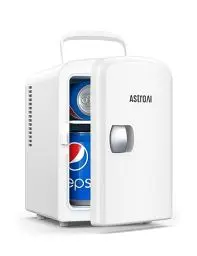 Produktbild: AstroAI Mini Kühlschrank, 4 Liter Fridge 6 Dosen, Kleiner Kühlschrank mit 220V AC+12V DC Netzkabel für Autos, Büros, Schlafsäle und Kosmetik, Weiß