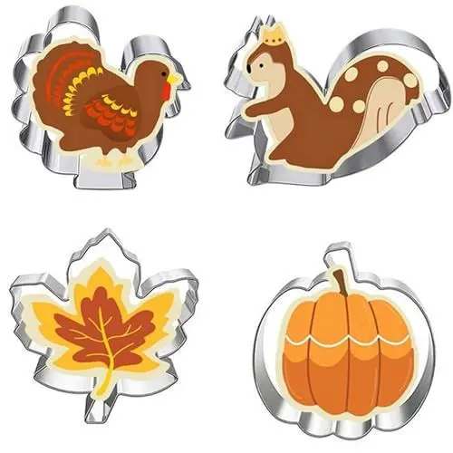 Produktbild: Ausstechformen Weihnachten Set, 4 Stück Edelstahl Ausstechformen Backen Weihnachten, Plätzchen Ausstecher, Cookie Cutter, Fondant Keksausstecher für Kürbis, Truthahn, Ahornblatt, Eichhörnchen