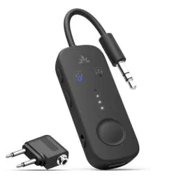 Produktbild: Avantree Relay - Premium Bluetooth 5.3 Adapter für Flugzeug, Unterstützt 2 AirPods oder Kopfhörer mit aptX Adaptive, 3,5mm AUX Klinke Transmitter Sender für Flugreisen, TV, Fitnessstudio, Tablets
