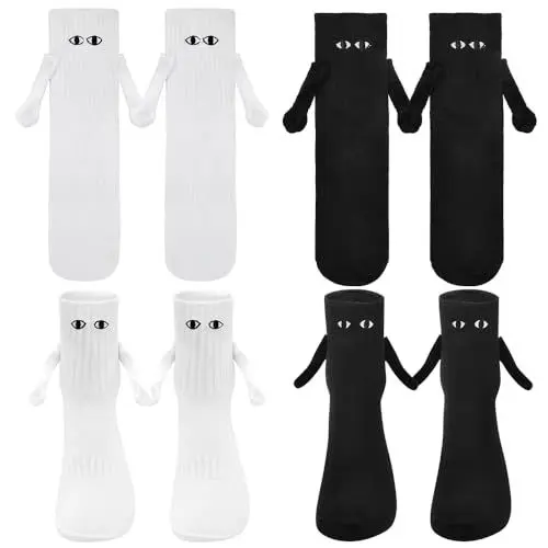 Produktbild: AVCXEC 4 Paar Socken mit Magnetarmen, Magnetische Socken, Magnet Socken, Socken Magnet Hände,Socken Händchen Halten, Unisex Freundschaftssocken, Hand in Hand Socken Magnet für Paare
