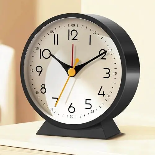 Produktbild: Azyh Analoger Wecker ohne Ticken, Kleine Retro Tischuhr, Tischuhr für Wohnzimmerdekoration, Schlafzimmer, Nachttisch Erwachsene, Senioren, Kinder, Reisewecker, Batteriebetrieben