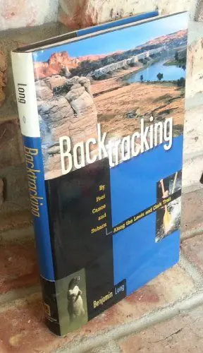 Produktbild: Backtracking: By Foot, Canoe, and Subaru Along the Lewis and Clark Trail