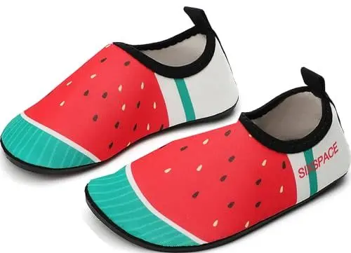 Produktbild: Badeschuhe Kinder Wasserschuhe Schnell Trocknend Schwimmschuhe rutschfeste Aquaschuhe Leicht Strandschuhe für Jungen Mädchen Surfschuhe Kleinkind Baby Barfußschuhe Beach Pool (Rot, 24 EU)