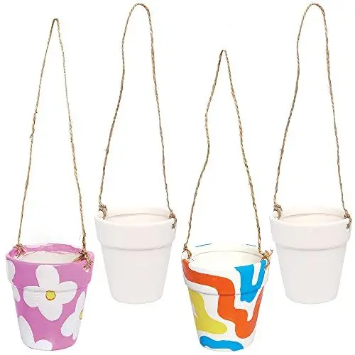 Produktbild: Baker Ross FC807 Keramik Blumentopf zum Aufhängen - 4er Pack, Keramik Bastelset für Kinder zum Bemalen, Dekorieren und Basteln