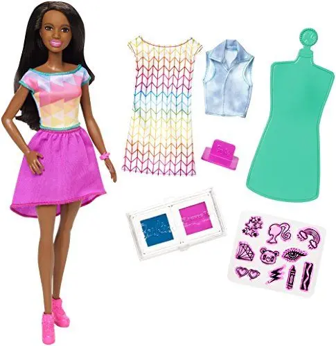 Produktbild: Barbie FRP06 Loves Crayola Stamp N Style Puppe und Spielset (brünette)
