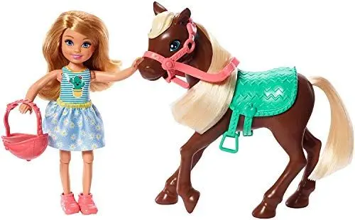 Produktbild: Barbie GHV78 - Club Chelsea Spielset mit Puppe und Pferd, ca. 15 cm, blond, mit Mode und Accessoires, Spielzeug Geschenk für Kinder von 3 bis 7 Jahren