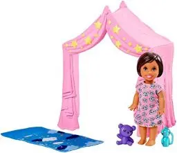 Produktbild: Barbie Skipper Babysitters Inc. Schlafenszeit-Spielset mit Kleinkind-Puppe, Zelt und Schlafsack