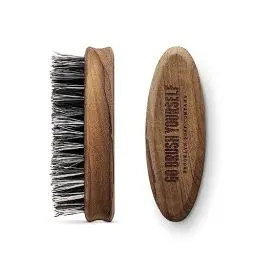 Produktbild: Bartbürste · BROOKLYN SOAP COMPANY · Bürste mit veganen Borsten - für die tägliche Bartpflege von 3-Tage-Bart oder Vollbart · Beard Brush als Geschenk für Männer und für die Reise ✓