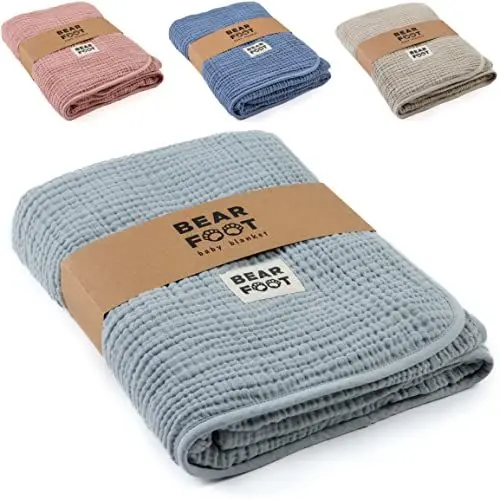 Produktbild: BEARFOOT Babydecke - Musselin Fleecedecke (Baumwolle, Fleece) flauschig weiche Kuscheldecke, Baby/Neugeborene/Kinder Geschenk Junge & Mädchen zur Geburt (Cloud Grey)
