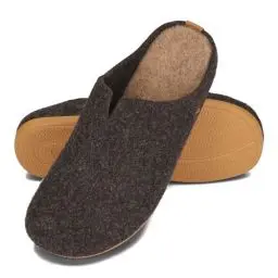 Produktbild: BeComfy Filzpantoffeln für Herren Hausschuhe mit Flexible Gummisohle Leichte Herrenpantoffeln Modell Komfort 39-47 EU (Braun, EU Schuhgrößensystem, Erwachsene, Numerisch, M, 47)