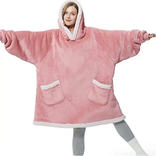 Produktbild: BEDSURE Hoodie Decke mit Ärmeln und Kapuze - Kuscheldecke mit Ärmeln Sherpa Kuschelpullover Damen als Geschenke für Frauen, Rosa, 110x90cm