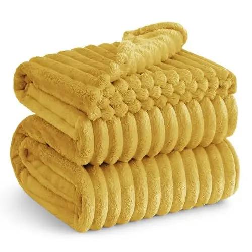Produktbild: BEDSURE kuscheldecke 220x240 - Tagesdecke, Wolldecke & Fleecedecke, Sofadecke, Weiche Warme Grobe Korddecke für Zimmer Deko, Wohn- & Kuscheldecken, XXL Große Decke, Gelb, 220 x 240 cm