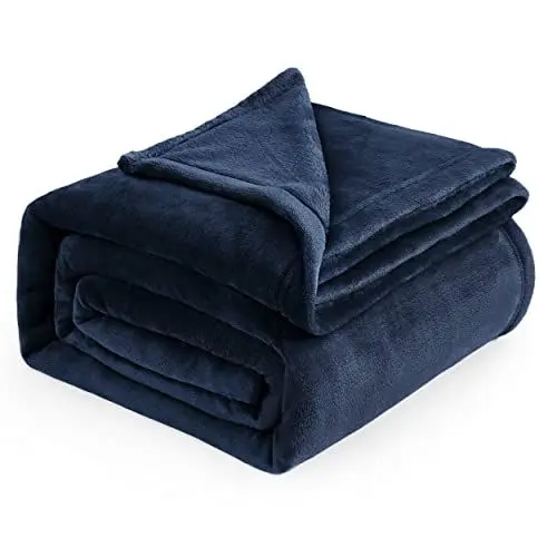 Produktbild: BEDSURE Kuscheldecke Flauschig Decke Fleecedecke - Wohndecke Warm Winter Weich, Sofadecke XXL, Decke Couch Blanket, Kuscheldecke Große, Wohn- & Kuscheldecken 220x240cm, Sofa überwurfdecke Blau Navy