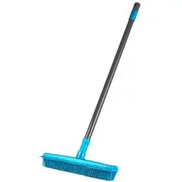 Produktbild: Beldray Besen mit Stiel 120cm, Tierhaarentferner & Gummibesen 2in1, Kehrbesen Silikonborsten Kratzfrei, Ausziehbarer Griff für Innen & Außen, Bodenbesen für Teppiche & Hartböden, Universal