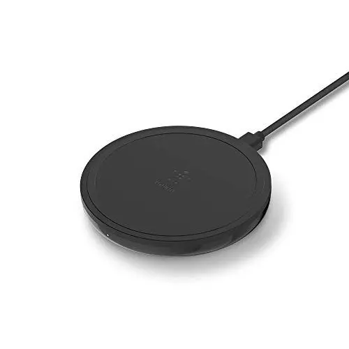 Produktbild: Belkin drahtloses Boost Up Ladepad, 10 W (Qi-Zertifikat, Schnellladegerät für iPhone 12, 12 Pro, 12 Pro Max, 12 mini etc., Samsung S20, 20+, 20 Ultra, Airpods, inkl. Netzstecker) – Schwarz