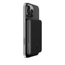 Produktbild: Belkin magnetische drahtlose Powerbank 2,5 K (portables Ladegerät, kompatibel mit MagSafe, für iPhone 16-Modelle, 2500 mAh, kompakte Ausführung zum Schnellladen USB-C/USB-C-Kabel enthalten) – Schwarz