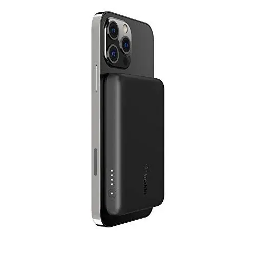 Produktbild: Belkin magnetische drahtlose Powerbank 2,5 K (portables Ladegerät, kompatibel mit MagSafe, für iPhone 16-Modelle, 2500 mAh, kompakte Ausführung zum Schnellladen USB-C/USB-C-Kabel enthalten) – Schwarz