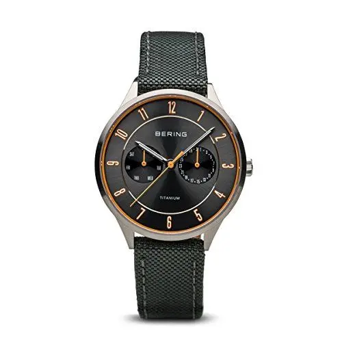 Produktbild: BERING Herren Quarz Uhr | Armbanduhr 39 mm silbernes Titangehäuse und graues Zifferblatt | Natoarmband | Saphierglas | 5 ATM | 11539-879