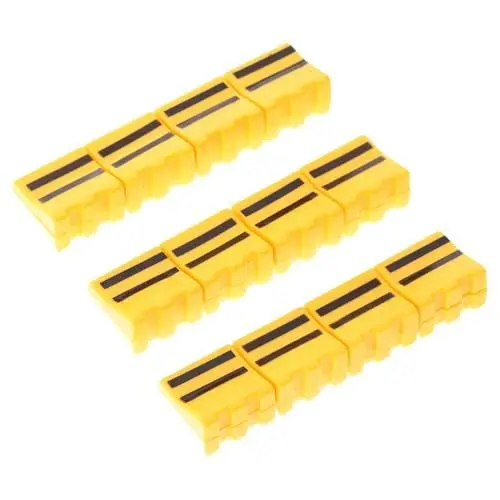 Produktbild: BESTonZON 12st Puppenhaus-straßensperre Mini- Mini-straßensperre Verkehrssperrschilder Mini-verkehrsbarrieren Barrikaden Zeichen Mini-konstruktionskegel Verkehrsspielset Plastik Yellow