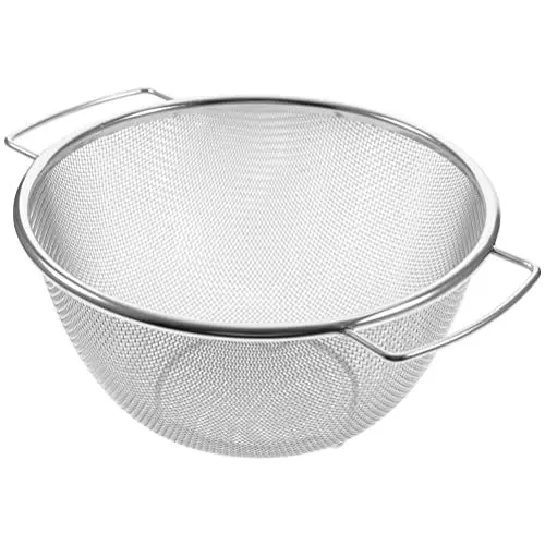 Produktbild: BESTonZON Metallsieb K¨¹chensieb Edelstahl Abtropfsieb Feinmaschiger Seiher mit Griff Salatsieb Nudelsieb Standsieb Reis Sieb Waschsieb f¨¹r Zuhause K¨¹che Nudeln Reis Salat 22CM Edelstahlsieb
