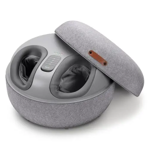 Produktbild: Beurer FM 120 2-in-1 Shiatsu-Fußmassagegerät und moderner Sitzhocker, wohltuende Luftkompressionsmassage zur Entspannung und Regeneration, mit zuschaltbarer Wärmefunktion, hochwertiges Textil
