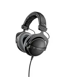 Produktbild: beyerdynamic DT 770 PRO 250 Ohm Over-Ear-Studiokopfhörer in schwarz. Geschlossene Bauweise, kabelgebunden für Studioanwendung ideal zum Abmischen im Studio