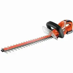 Produktbild: Black+Decker Akku Heckenschere (mit E-Drive Technologie zum Schneiden harter und dicker Äste sowie mittlerer bis großer Hecken – 18mm Schnittstärke – 18V – 2,6kg leicht) GTC1845L20, Schwarz, Orange