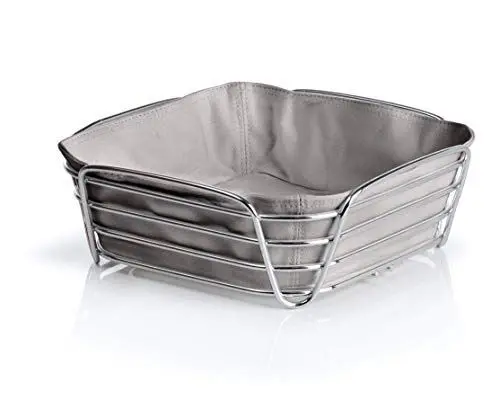 Produktbild: blomus -DELARA- Brotkorb L aus verchromtem Stahl, Taupe, Baumwoll-Stofftasche, trendiges und modernes Design, vielseitig nutzbar, exklusive Optik (H / B / T: 9 x 26 x 26 cm, 63668)