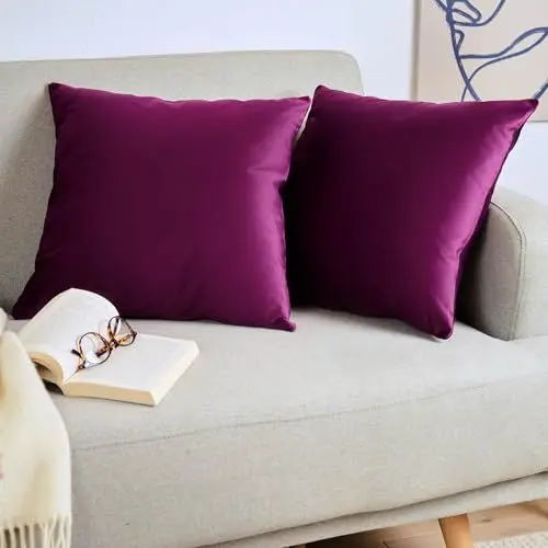 Produktbild: Blumtal 2er Set Kissenbezug 40x40 cm Violett - dekorativer Samt Kissenbezug mit verstecktem Reißverschluss, Kissenhülle für Zierkissen Deko-Kissen Polster Sofakissen & Couchkissen, waschbar