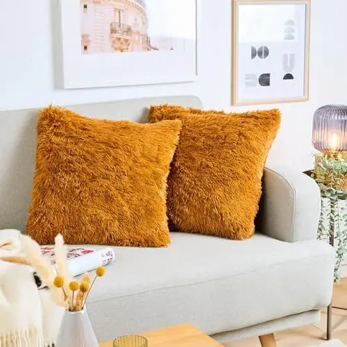 Produktbild: Blumtal 2er Set Kuscheliger Kissenbezug 50x50 cm - Dekokissen aus Kunstfell mit Reißverschluss weiche Kissenhülle - Flauschiger Bezug für Sofakissen Couchkissen, Oeko-Tex Zertifiziert, Braun