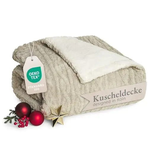 Produktbild: Blumtal Kuscheldecke 150x200 cm mit Zopfstrick-Optik - Oeko-TEX zertifizierte Mikrofaser Fleecedecke mit weicher Sherpa-Innenseit/Sherpa Decke flauschig 150x200 - warme Kuscheldecke in Beige und Weiß